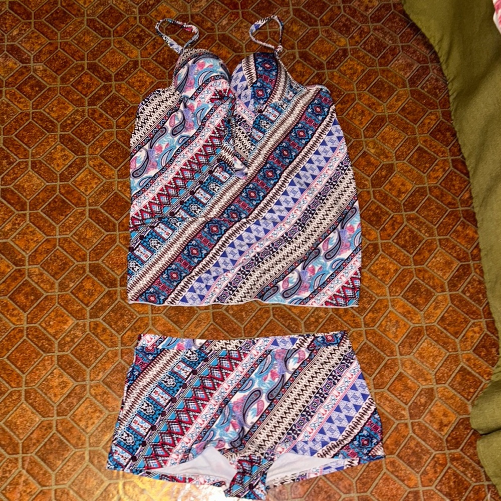 Striped Paisley Bathing Suit 👙